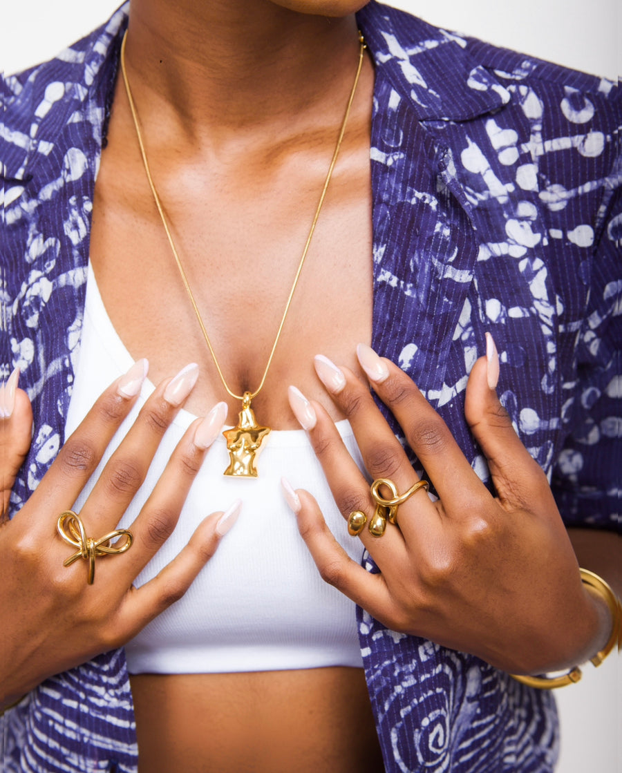 Bust Long Necklace